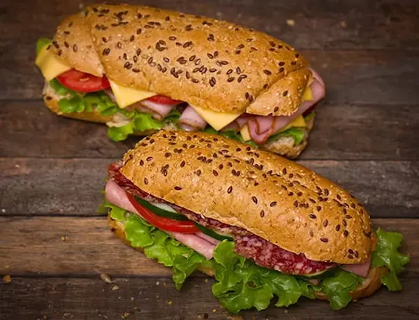 قیمت خرید ساندویچ اماده ژامبون گوشت + تست کیفیت